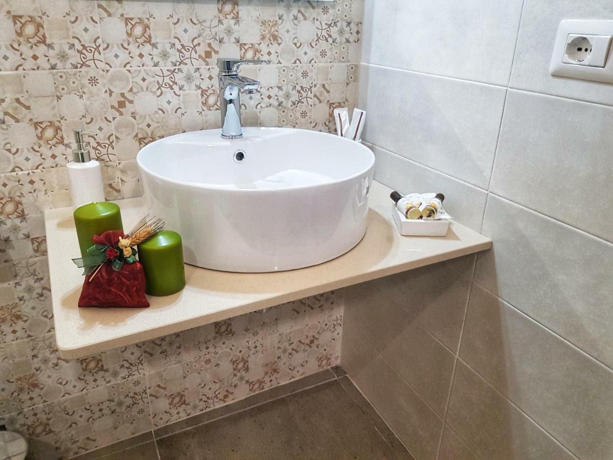 Essentia Rooms- Ortigia Holidays Syracuse Ngoại thất bức ảnh